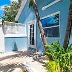 Saunders 3Bd Beach Cottage